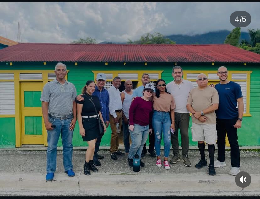 Alcalde Donaciano de la Cruz y estudiantes de la UASD realizan recorrido para impulsar el desarrollo de Hondo Valle